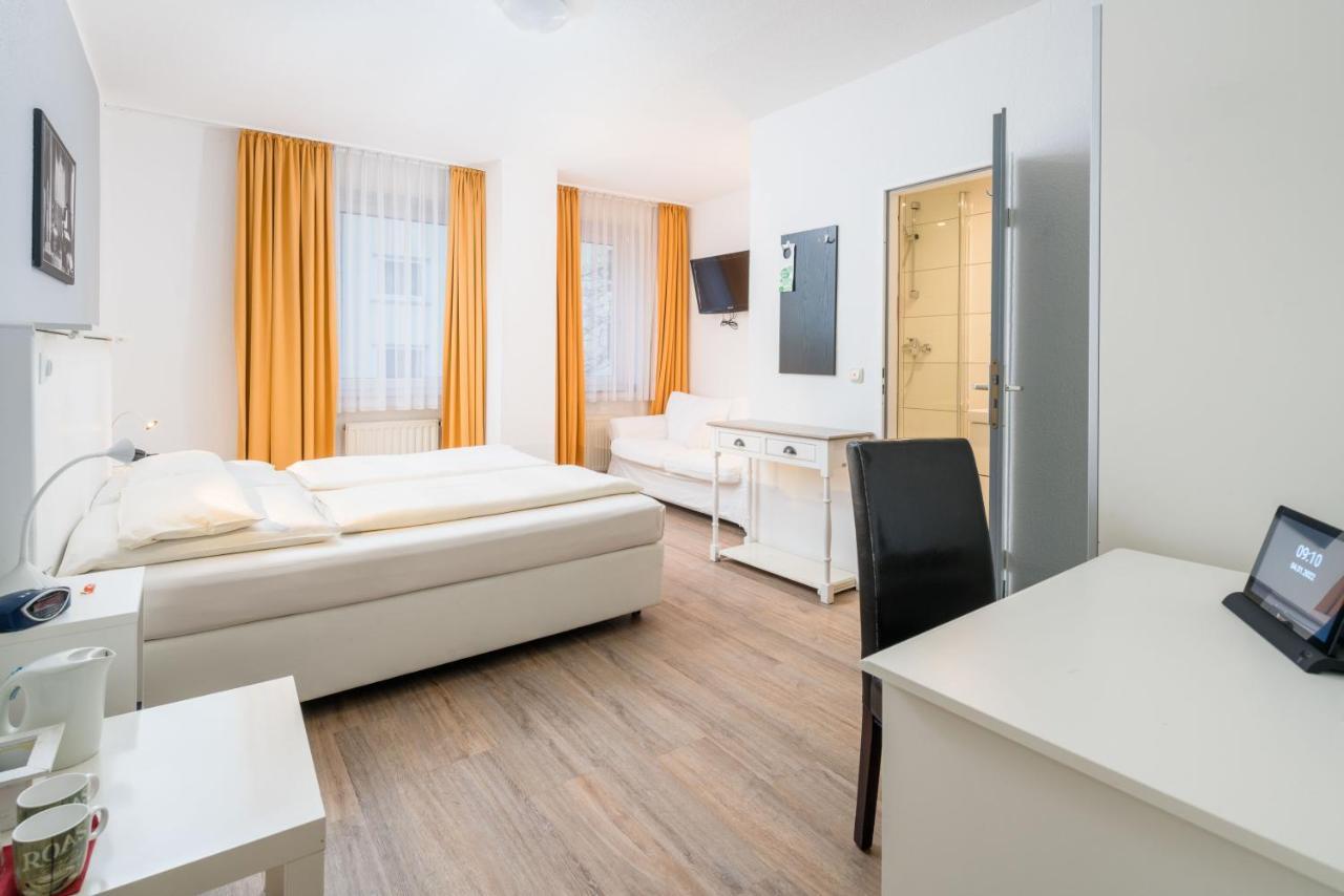 Stadt-Gut-Hotel Rheinischer Hof Essen Dış mekan fotoğraf