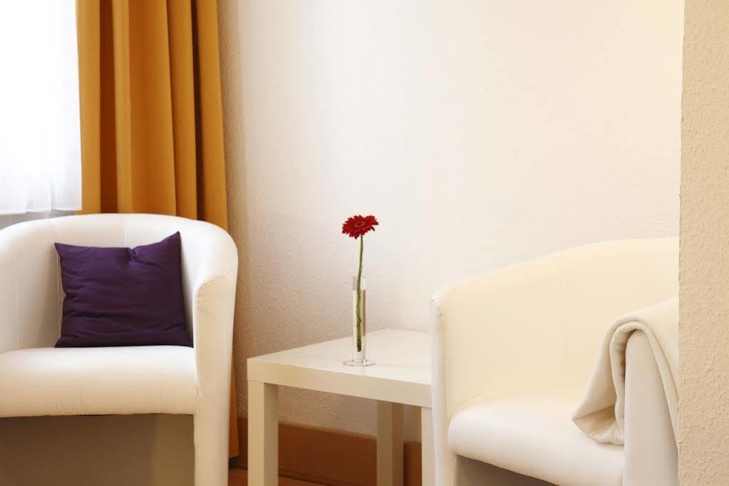 Stadt-Gut-Hotel Rheinischer Hof Essen Dış mekan fotoğraf